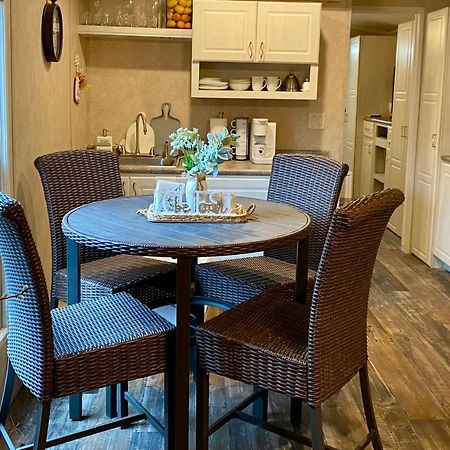 Your Own Cozy Tiny Home Austell Εξωτερικό φωτογραφία
