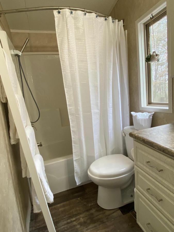 Your Own Cozy Tiny Home Austell Εξωτερικό φωτογραφία